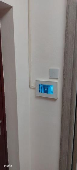 Apartament cu 2 camere, mobilat în Republicii