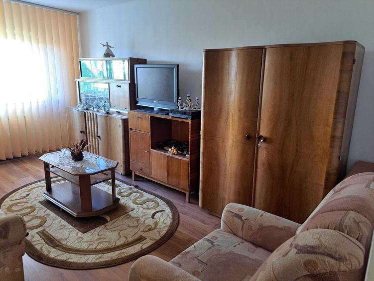 Apartament cu 2 camere decomandat în Scriitorilor