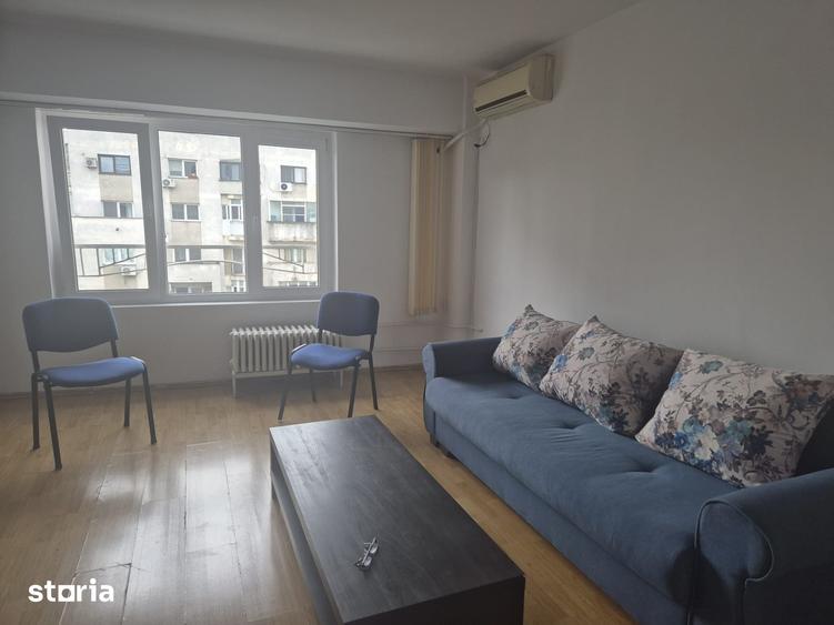 Apartament cu 3 camere, mobilat în Centrul Civic