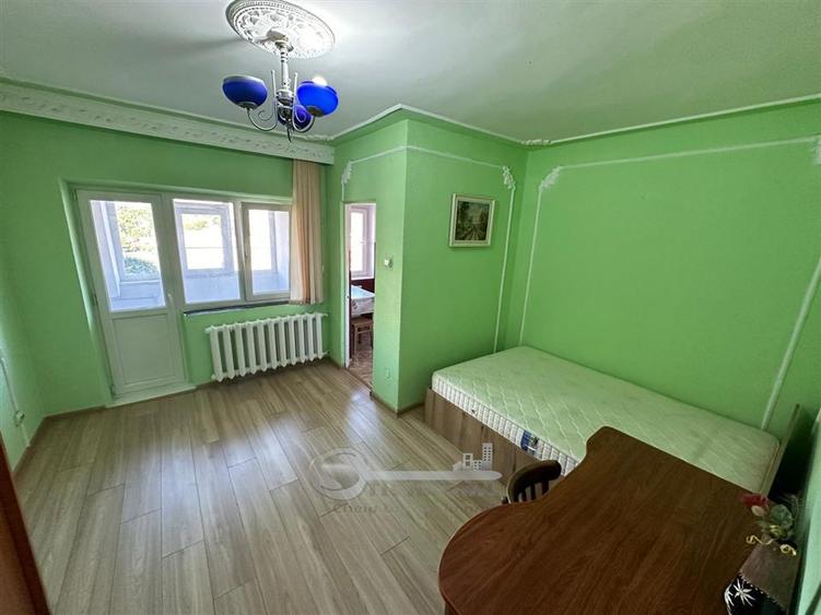 Garsonieră decomandată în Gară
