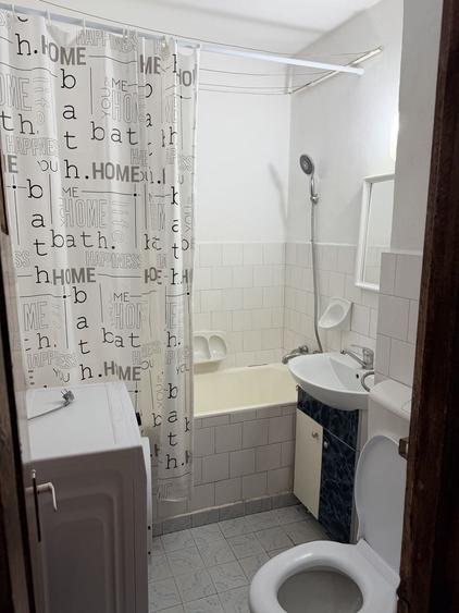 Garsonieră decomandată în Exterior Vest