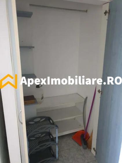 Apartament cu 2 camere semidecomandat în Grivița