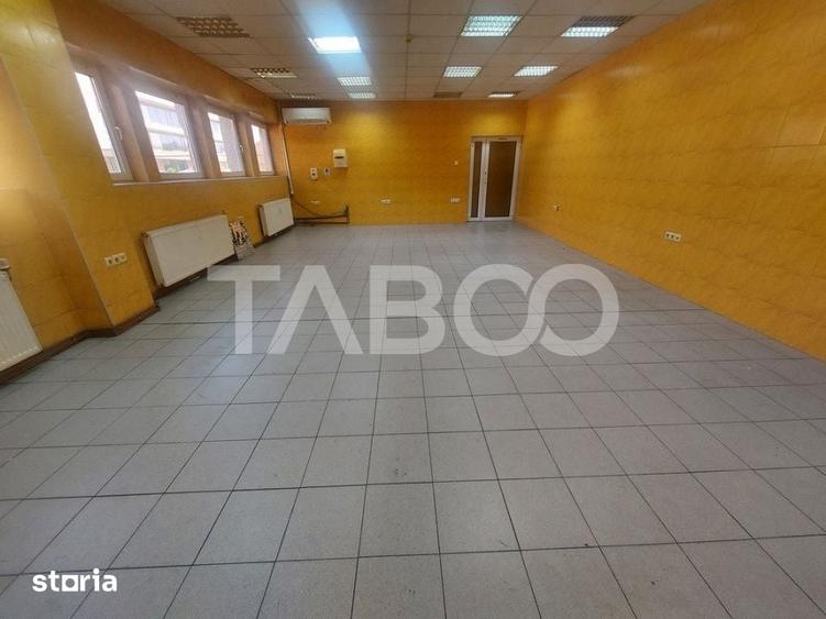 Spațiu comercial, de 100 mp, în Terezian