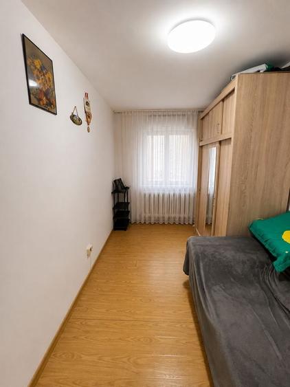 Apartament cu 2 camere decomandat în Plopilor