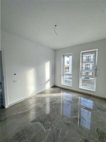 Apartament cu 2 camere semidecomandat în Giroc