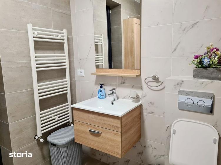 Apartament cu 2 camere, mobilat în Vest