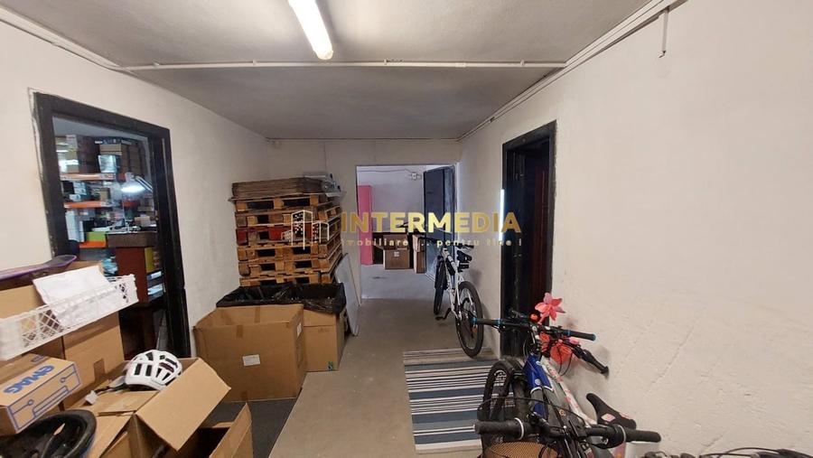Spațiu comercial, de 40 mp, în Ampoi 3
