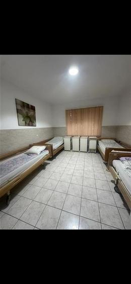 Casă cu 9 camere cu Teren 1082 Mp în Tinca