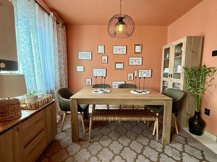 Apartament cu 3 camere semidecomandat în Central