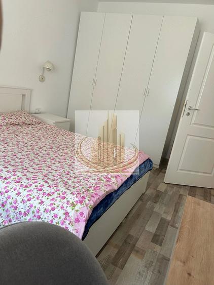 Apartament cu 2 camere decomandat în Girocului