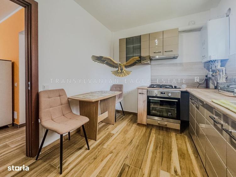 Apartament cu 2 camere semidecomandat în Borhanci