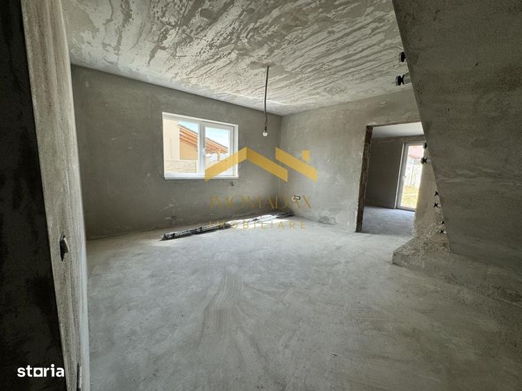 Casă cu 4 camere cu Teren 365 Mp în Bucovăț