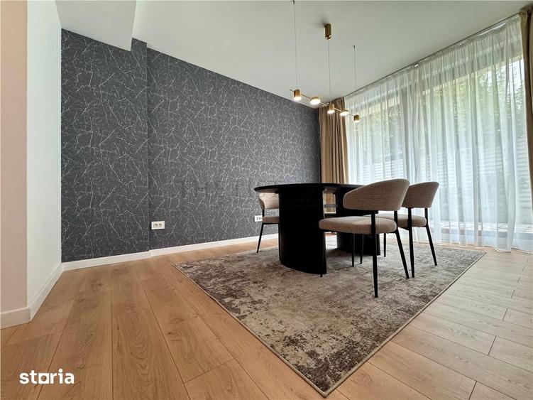 Casă cu 6 camere cu Teren 222 Mp în Central