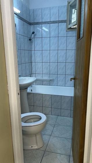Apartament cu 2 camere semidecomandat în Mărăcineni