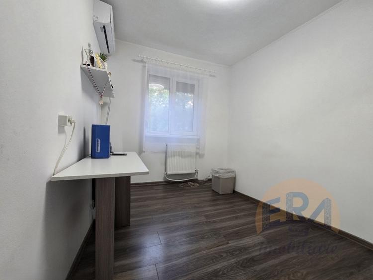 Apartament cu 3 camere semidecomandat, mobilat în Rogerius