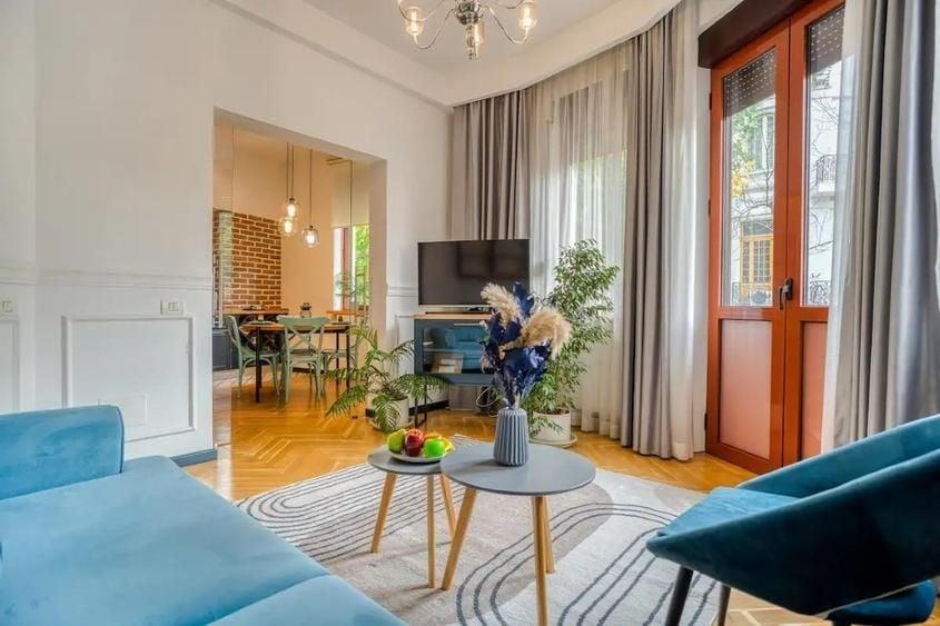 Apartament cu 3 camere decomandat în Universitate