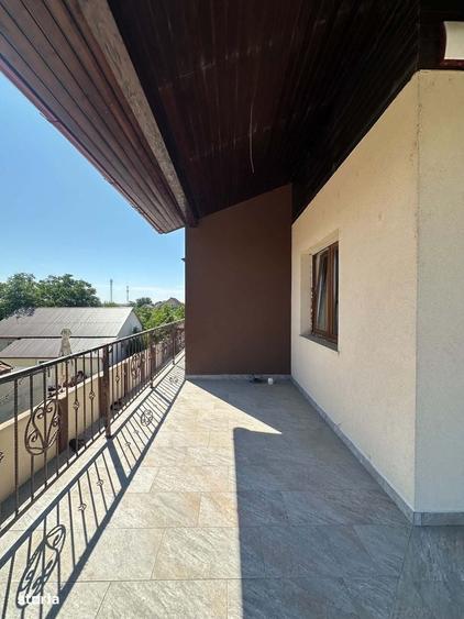 Casă cu 4 camere decomandat în Lucian Blaga