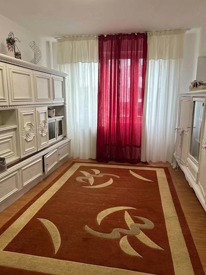 Apartament cu 2 camere decomandat în Ultracentral
