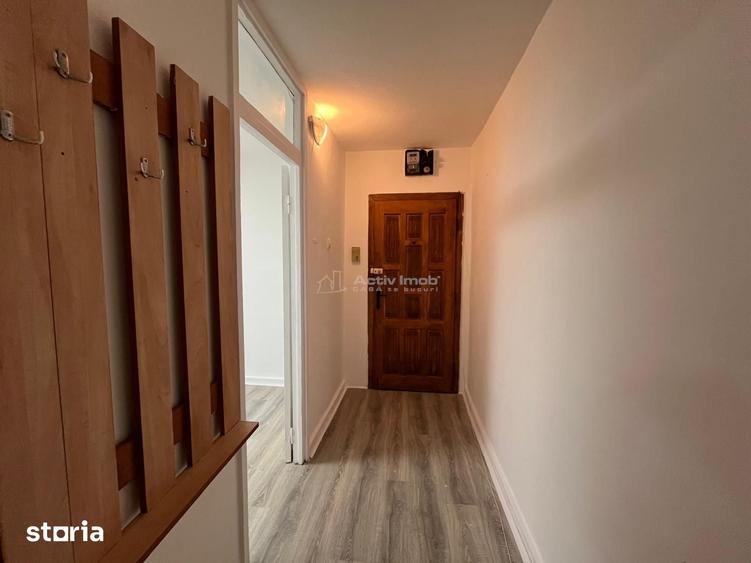 Apartament cu 2 camere semidecomandat în Central