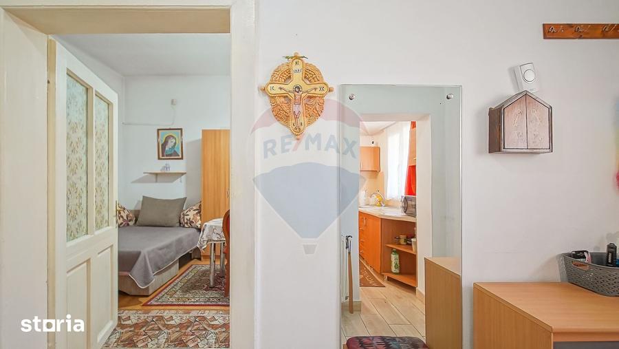 Casă cu 3 camere cu Teren 290 Mp în Bartolomeu