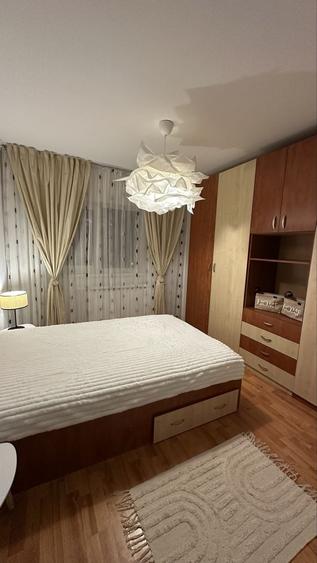 Apartament cu 2 camere semidecomandat în Dristor