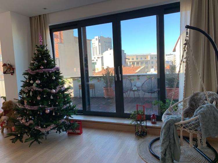 Apartament cu 3 camere decomandat în Armeneasca
