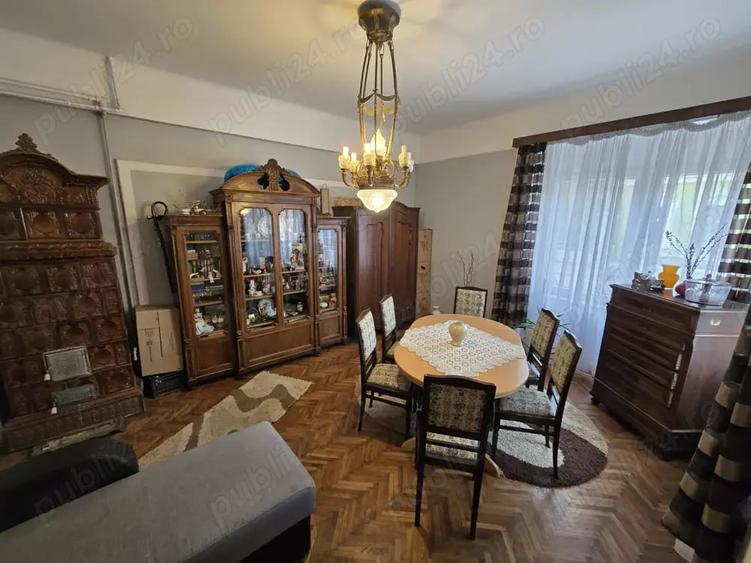 Apartament cu 3 camere în Central