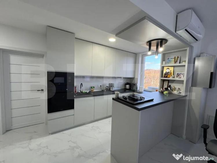 Apartament cu 2 camere decomandat în Central