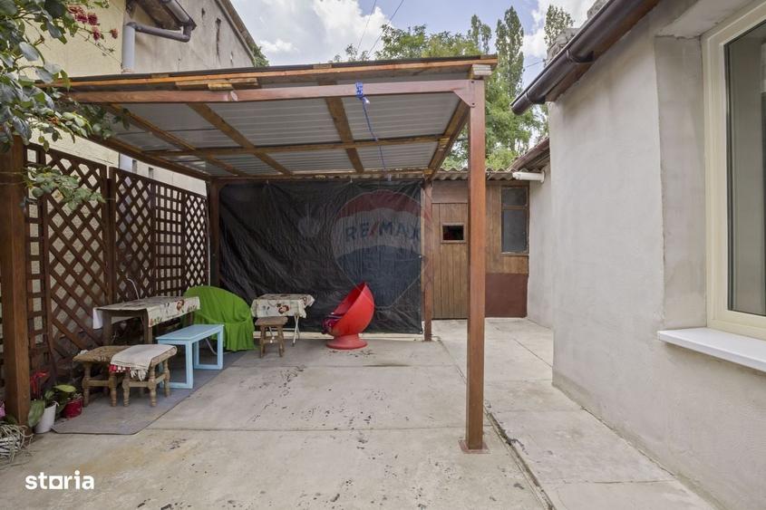 Casă cu 3 camere în Aradul Nou