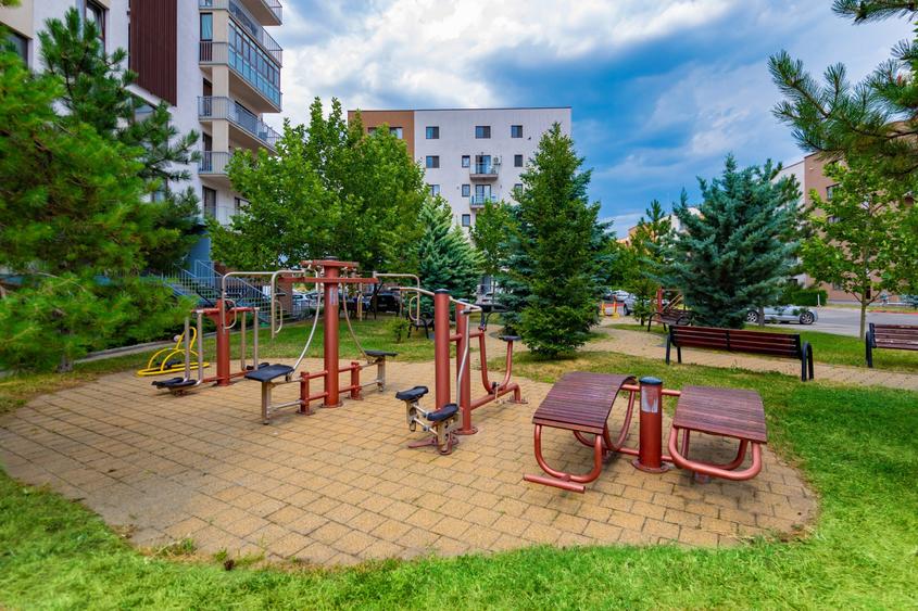 Apartament cu 2 camere decomandat în Central