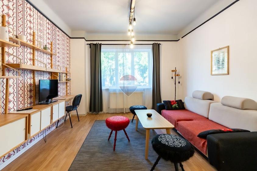 Apartament cu 2 camere decomandat în Unirii