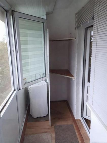 Apartament cu 3 camere decomandat, mobilat în Lipovei — fotografia 3