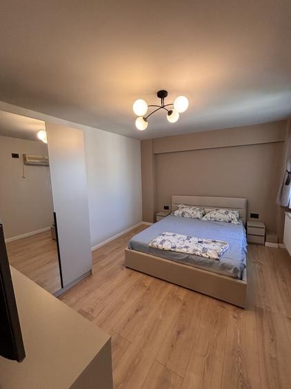 Apartament cu 3 camere decomandat, mobilat în ICIL