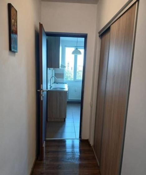 Apartament cu 2 camere decomandat, mobilat în Drumul Taberei