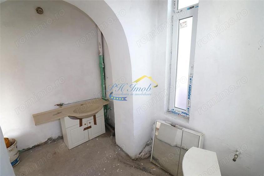 Apartament cu 2 camere semidecomandat în Florești