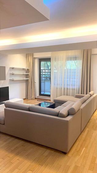 Apartament cu 3 camere în Herăstrău