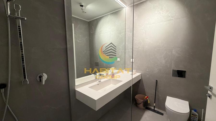 Apartament cu 4 camere decomandat, mobilat în Barbu Văcărescu