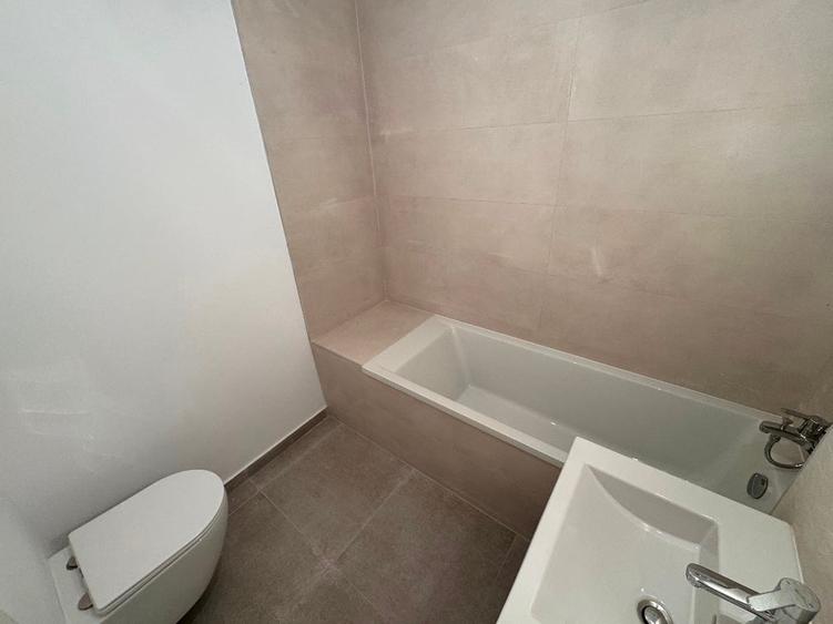 Apartament cu 2 camere în Sisești