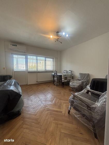 Apartament cu 3 camere decomandat în Gării
