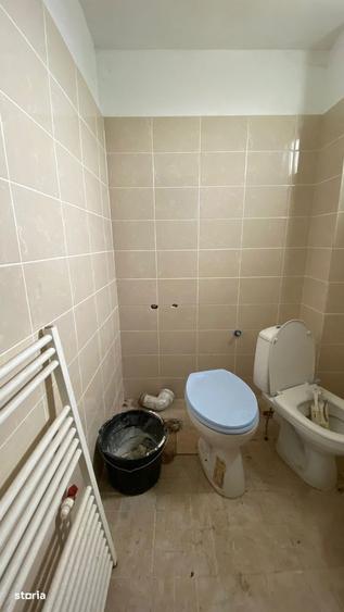 Garsonieră decomandată în Central
