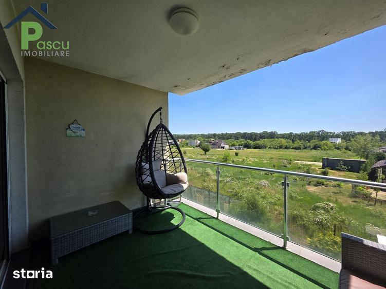Apartament cu 3 camere decomandat în Băneasa