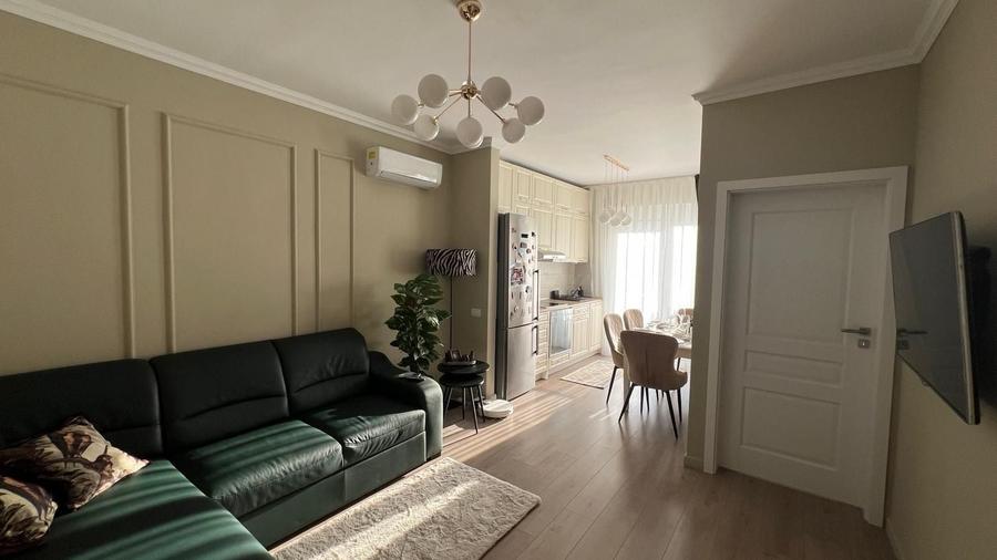Apartament cu 2 camere decomandat în Exterior Vest