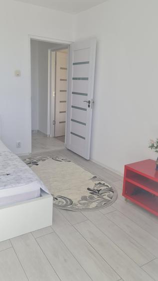 Apartament cu 2 camere semidecomandat, mobilat în 1 Decembrie 1918
