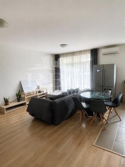 Apartament cu 2 camere semidecomandat în Grigorescu