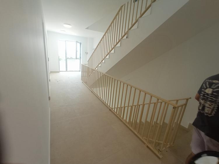 Apartament cu 2 camere decomandat în Theodor Pallady