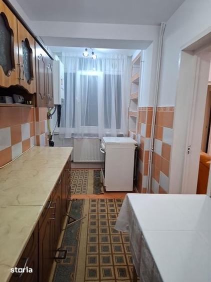 Apartament cu 3 camere decomandat în George Enescu