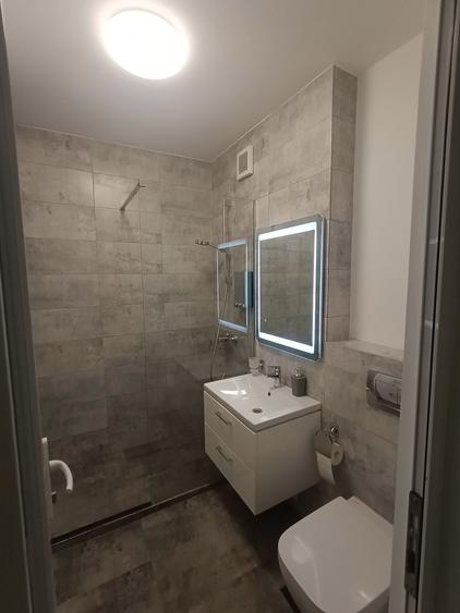 Apartament cu 3 camere în Costi