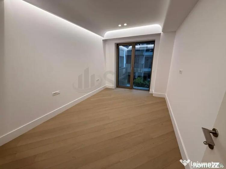 Apartament cu 3 camere decomandat în Iancu Nicolae