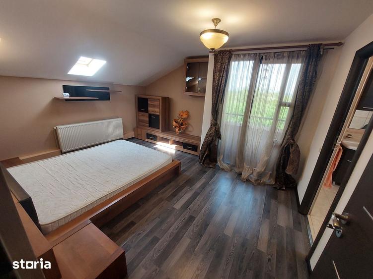 Casă cu 5 camere cu Teren 743 Mp în Central