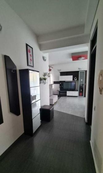 Apartament cu 2 camere semidecomandat, mobilat în Europa